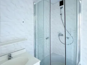 Pronájem bytu 2+1, Kadaň, Golovinova, 59 m2