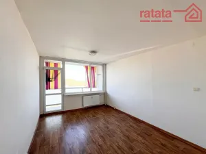 Pronájem bytu 2+1, Kadaň, Golovinova, 59 m2