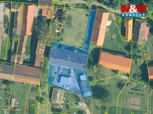 Prodej bytu 2+1, Planá - Svahy, 67 m2