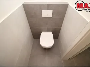 Pronájem bytu 1+kk, Odolena Voda, Pod Sokolákem, 33 m2