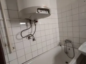 Pronájem bytu 1+kk, Jihlava, Matky Boží, 28 m2