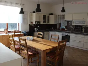 Prodej rodinného domu, Káraný, Na Betonce, 190 m2