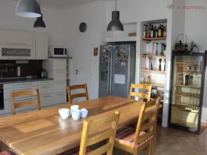 Prodej rodinného domu, Káraný, Na Betonce, 190 m2