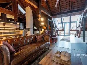 Prodej atypického bytu, Mikulov, Komenského, 164 m2