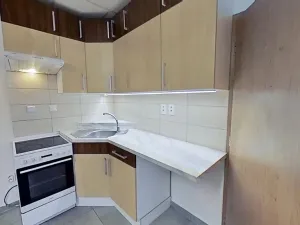 Pronájem bytu 1+kk, Měřín, Náměstí, 36 m2