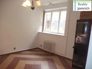 Pronájem obchodního prostoru, Jablonec nad Nisou, Jungmannova, 45 m2