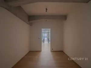 Prodej kanceláře, Praha - Vysočany, Kolbenova, 181 m2