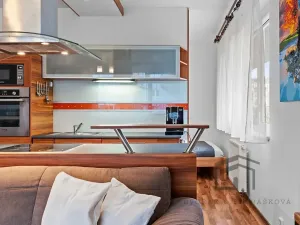 Prodej bytu 3+kk, Praha - Čakovice, Hakenova, 65 m2