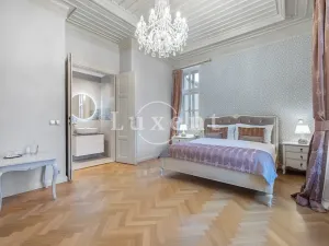 Prodej domu, Trnová, 1585 m2