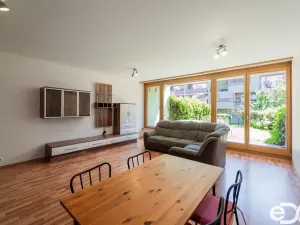 Prodej bytu 3+kk, Praha, Břežánecká, 84 m2