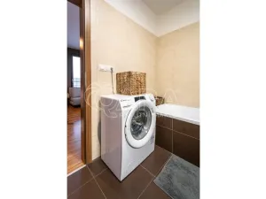 Prodej bytu 2+kk, Praha - Vysočany, Sousedíkova, 60 m2