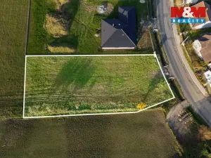 Prodej pozemku pro bydlení, Načeradec, 1388 m2