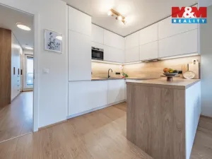 Prodej bytu 3+kk, Praha - Hrdlořezy, Mezilehlá, 70 m2