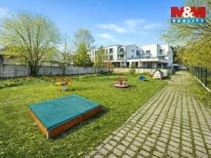 Prodej bytu 3+kk, Praha - Hrdlořezy, Mezilehlá, 70 m2