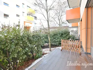 Pronájem bytu 2+kk, Brno, Mojmírovo náměstí, 44 m2