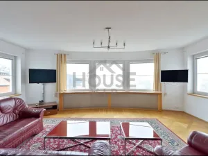 Pronájem kanceláře, Praha - Smíchov, Nový Zlíchov, 839 m2