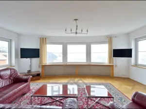 Pronájem kanceláře, Praha - Smíchov, Nový Zlíchov, 839 m2