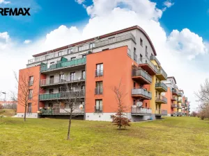 Prodej bytu 2+kk, Praha - Štěrboholy, Andersenova, 52 m2