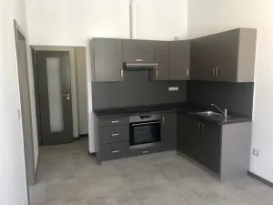 Pronájem bytu 2+kk, Cheb, Karlova, 43 m2