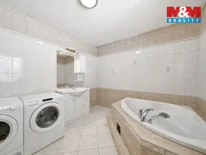 Prodej rodinného domu, Cerekvice nad Loučnou, 408 m2