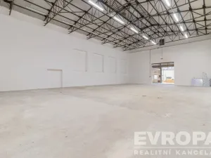 Prodej skladu, Havlíčkův Brod, Čechova, 819 m2