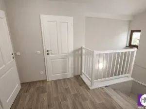 Pronájem rodinného domu, Úvaly, Boženy Němcové, 174 m2