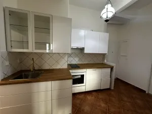 Pronájem bytu 2+1, Praha - Nusle, 5. května, 60 m2