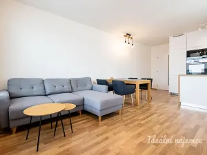 Pronájem bytu 2+kk, Praha - Vysočany, Strnadových, 59 m2