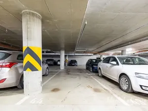 Pronájem bytu 2+kk, Praha - Vysočany, Strnadových, 59 m2