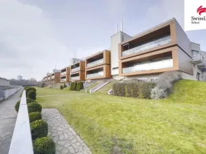 Pronájem bytu 2+kk, Praha - Hloubětín, Mezitraťová, 53 m2