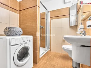 Prodej bytu 2+kk, Karlovy Vary - Bohatice, Dubová, 43 m2
