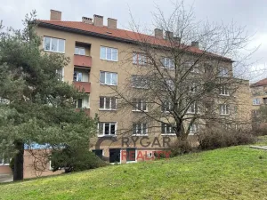 Pronájem bytu 1+kk, Praha - Braník, Jeremenkova, 31 m2