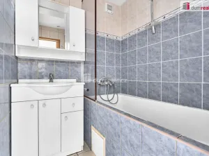 Prodej bytu 2+1, Nová Role, Školní, 45 m2