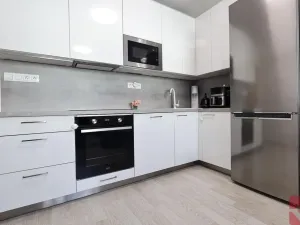 Pronájem bytu 2+kk, Praha - Uhříněves, Karla Guta, 50 m2