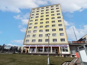 Pronájem bytu 3+1, Most, Čsl. armády, 69 m2