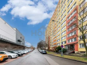 Prodej bytu 2+kk, Praha - Modřany, Krouzova, 45 m2