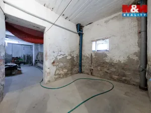 Prodej rodinného domu, Cheb, Kostelní náměstí, 148 m2