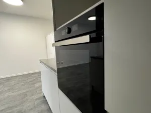 Pronájem bytu 2+kk, Opava, Otická, 47 m2