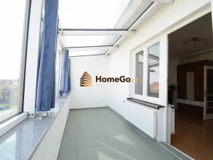 Pronájem bytu 1+kk, Praha - Nusle, U gymnázia, 46 m2