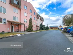 Prodej bytu 2+1, Tlučná, Na Čampuli, 65 m2