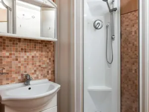 Prodej bytu 2+1, Nejdek, Okružní, 46 m2