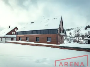 Prodej chalupy, Staré Město, 300 m2