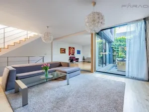 Prodej rodinného domu, Praha - Vokovice, Suttnerové, 268 m2