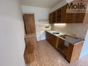 Pronájem bytu 2+kk, Most, Jana Kubelíka, 40 m2