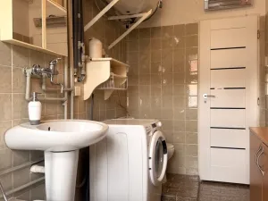 Prodej bytu 4+1, Karlovy Vary, Vyšehradská, 103 m2