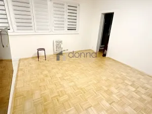 Pronájem bytu 2+kk, Praha, U staré plynárny, 43 m2