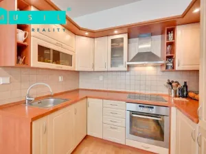 Prodej bytu 2+kk, Olomouc - Povel, Peškova, 62 m2