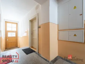 Pronájem bytu 2+kk, Liberec - Liberec I-Staré Město, nám. Žižkovo, 45 m2