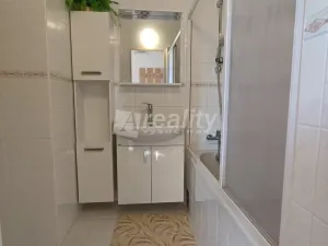 Pronájem bytu 3+1, Náměšť nad Oslavou, B. Němcové, 60 m2