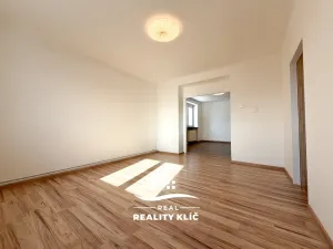 Pronájem bytu 2+1, Dolní Benešov, Osada míru, 55 m2